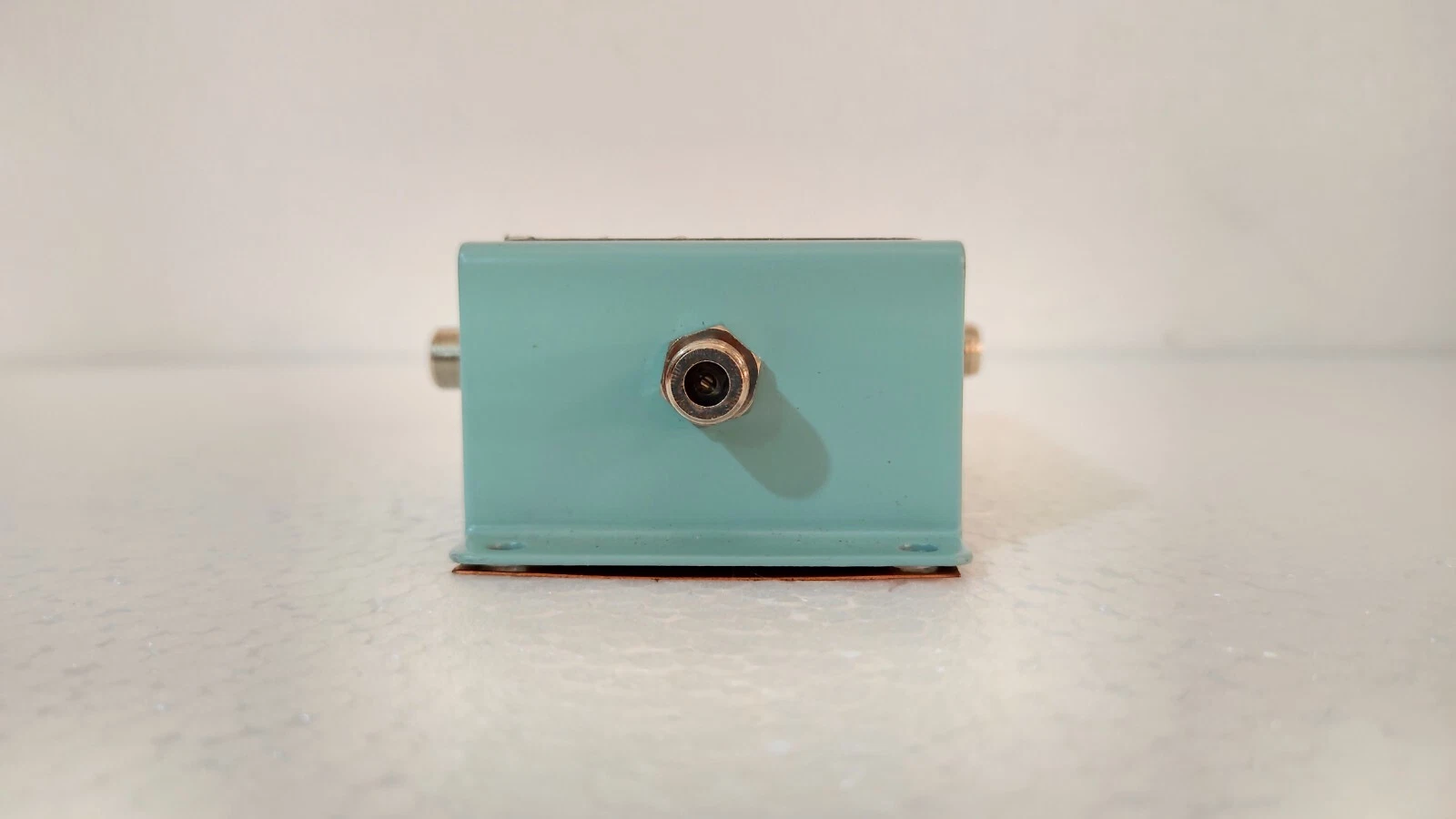 admin/uploads/uploads/Marine Radio DB-4 Distribution Box_5.webp